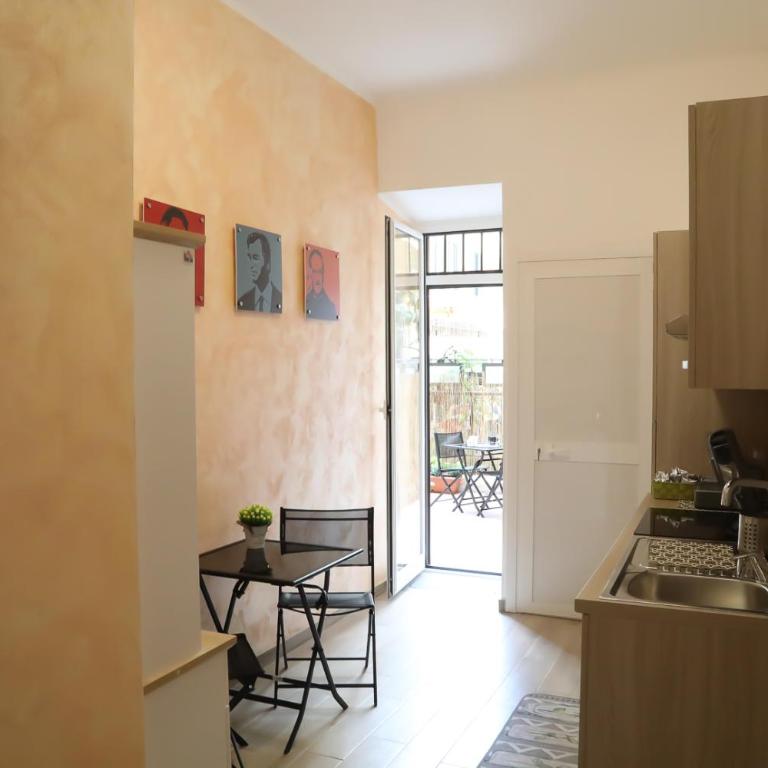 Cinemovie Guesthouse - Camera Deluxe - 24