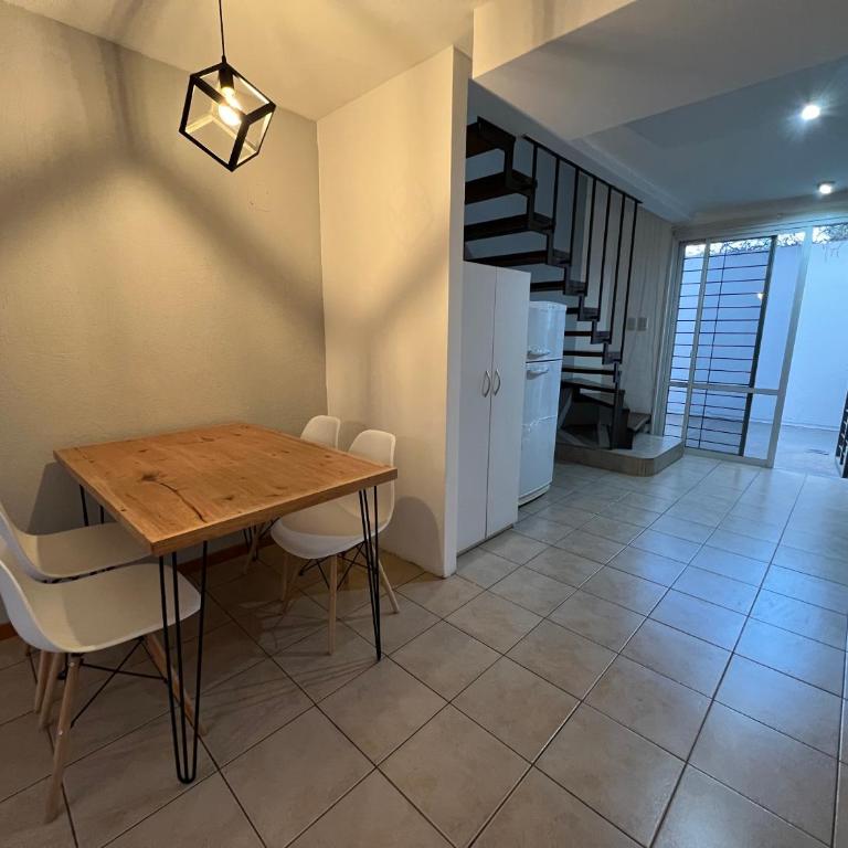 Hermoso duplex con estacionamiento - Apartamento de 2 dormitorios - 10