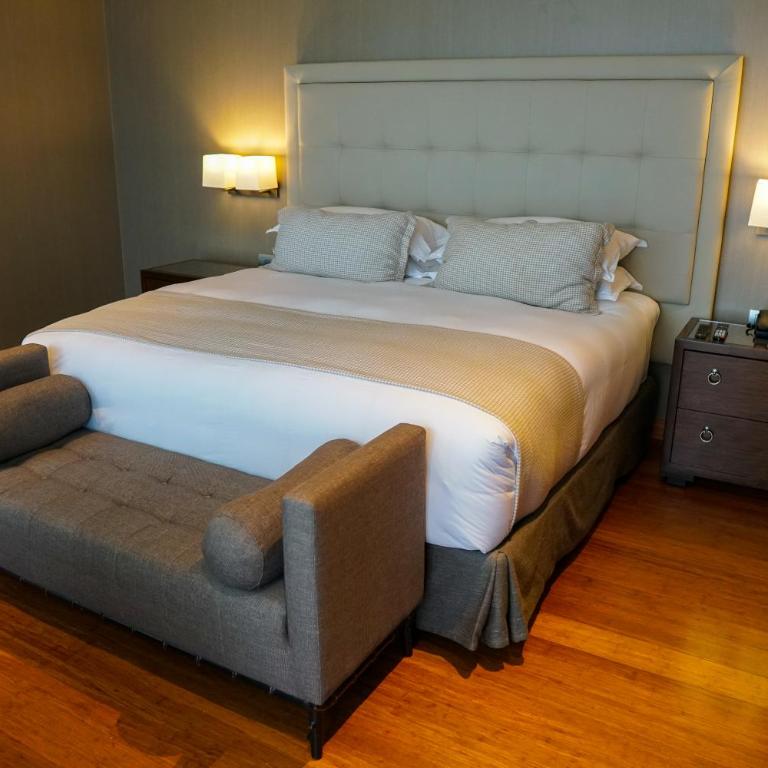 Hotel Parada Linares - Suite Junior con balcón - 9