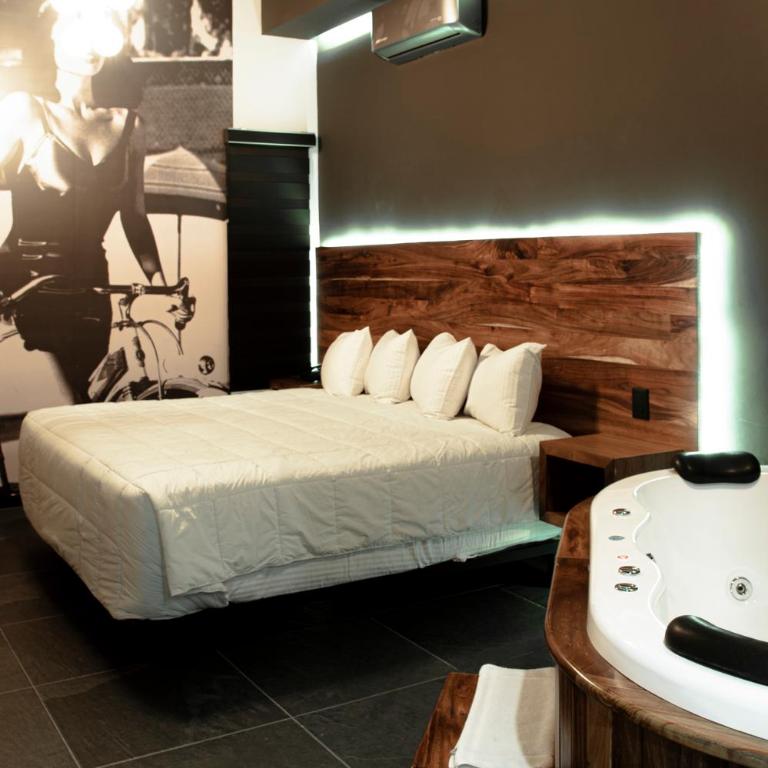 HOTEL RIO RITA - Deluxe Double or Twin Room with Spa Bath - 4