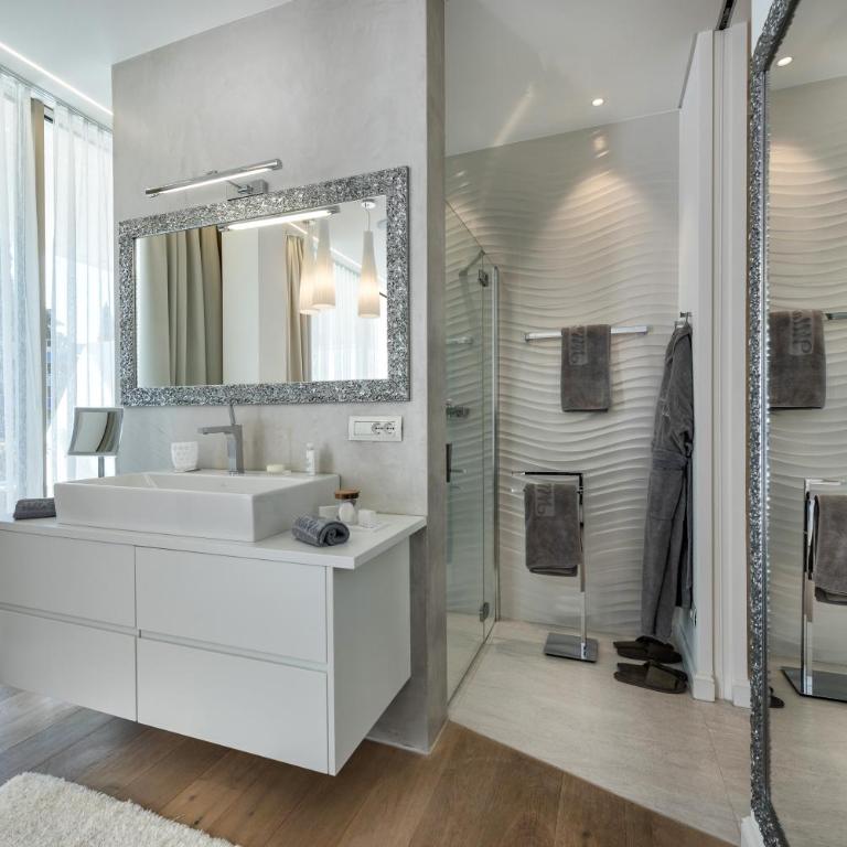 Eden Reserve Hotel - Junior Suite - 1