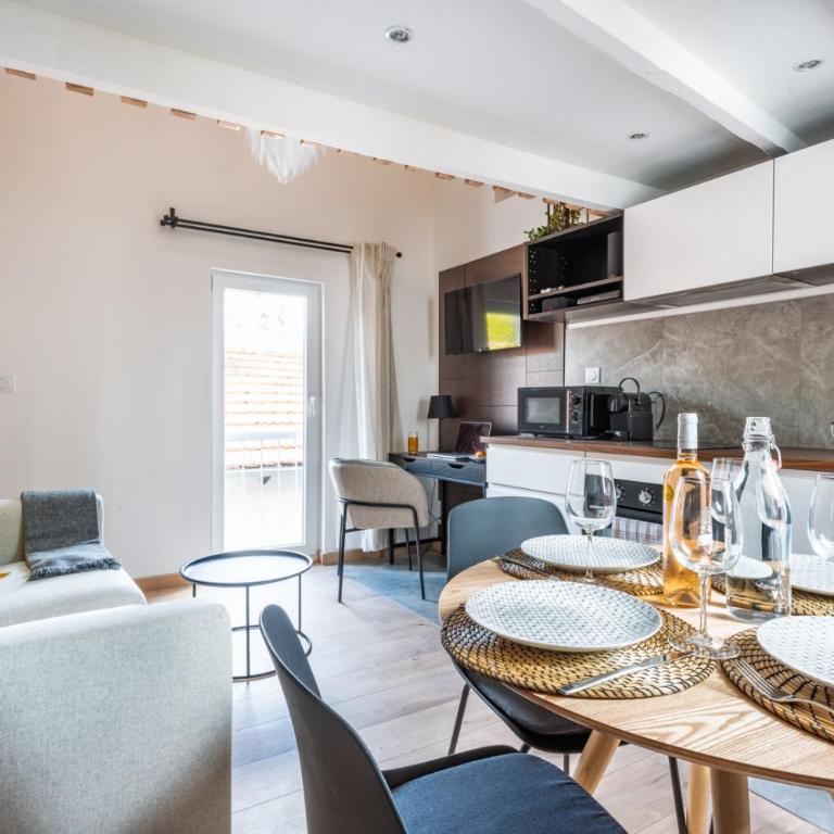 Hêtre tranquille - coeur de ville - Apartamento de 1 dormitorio - 1