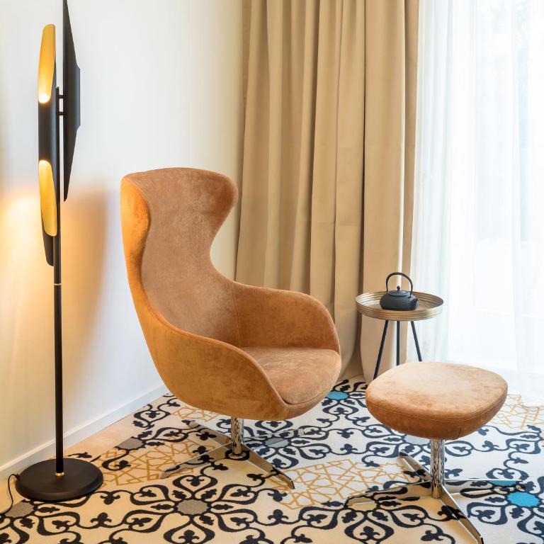 Metropolitan London, Marrakesh & Tokyo - One-Bedroom Apartment - 4