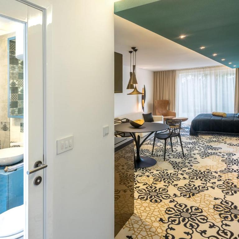 Metropolitan London, Marrakesh & Tokyo - One-Bedroom Apartment - 7
