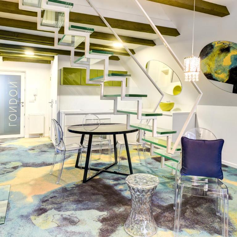 Metropolitan London, Marrakesh & Tokyo - Two-Bedroom Apartment - 7
