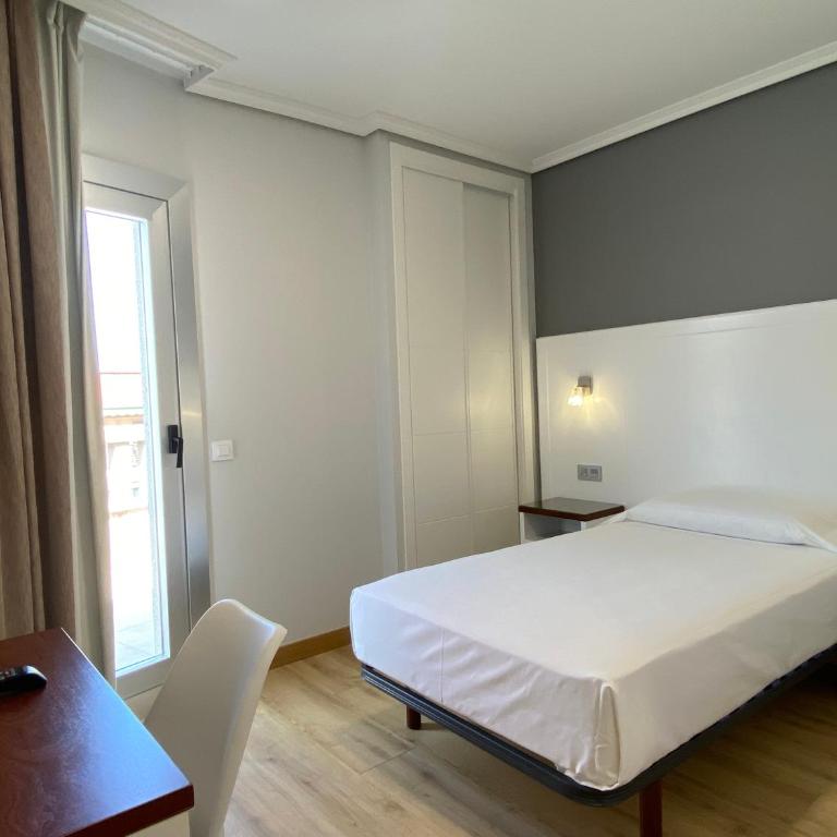 Hotel Arsus - Habitación Individual con terraza - 7