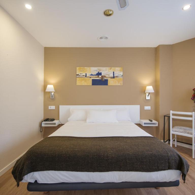 Hotel Miño - Habitación Doble con balcón - 3