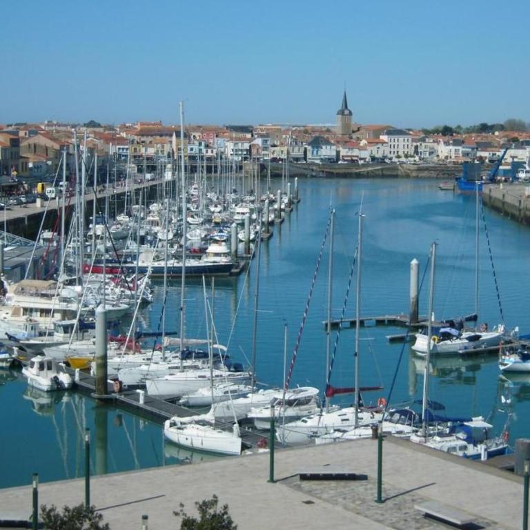 Maison rénovée avec jardin privatif, proche des Sables d'Olonne, parking et Wifi inclus - FR-1-426-226 - Maison de Vacances (4 Adultes) - 5