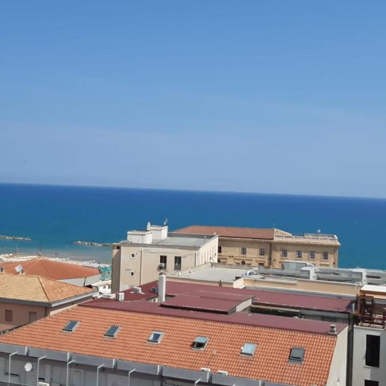 Al Settimo Cielo Termoli - Appartamento con 2 Camere da Letto - 2