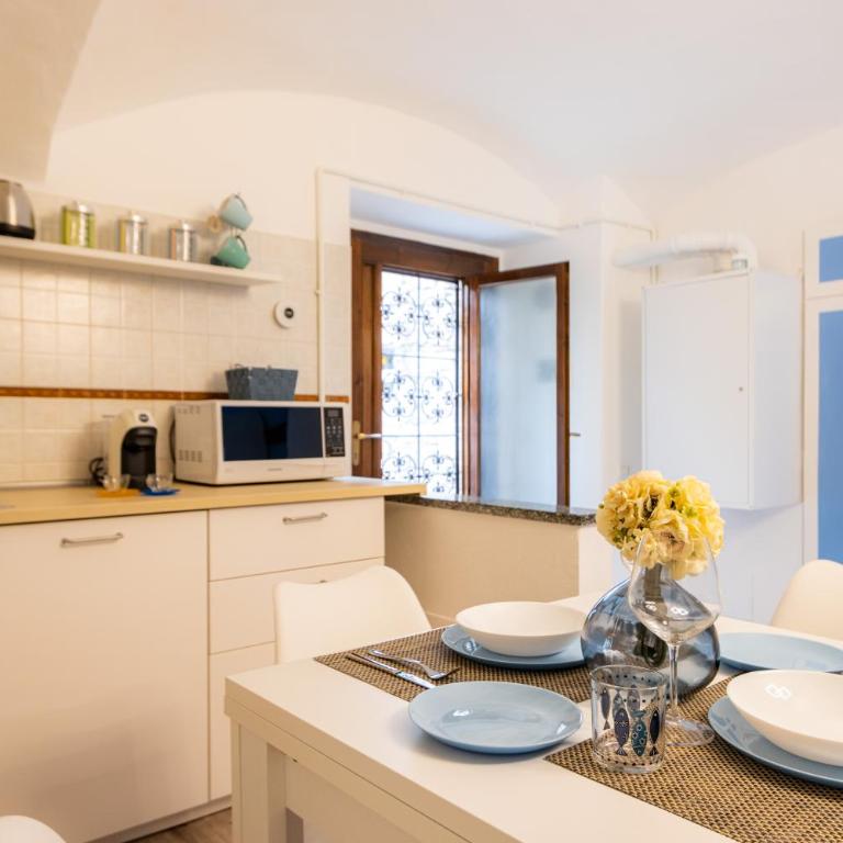Easy Lake Baveno, 100m dal lago, Free WiFi - Appartamento con 1 Camera da Letto - 16