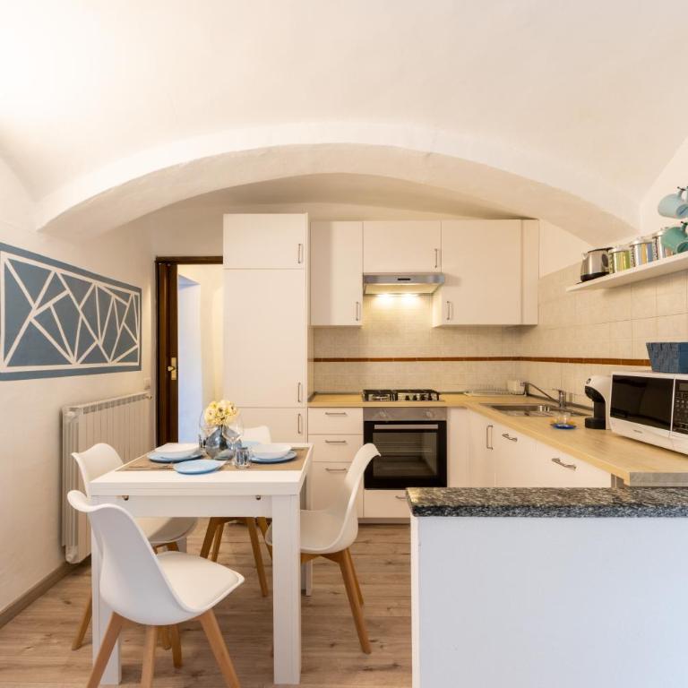 Easy Lake Baveno, 100m dal lago, Free WiFi - Appartamento con 1 Camera da Letto - 18
