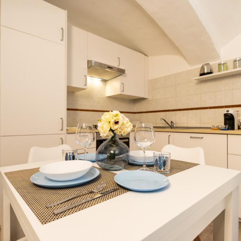 Easy Lake Baveno, 100m dal lago, Free WiFi - Appartamento con 1 Camera da Letto - 5