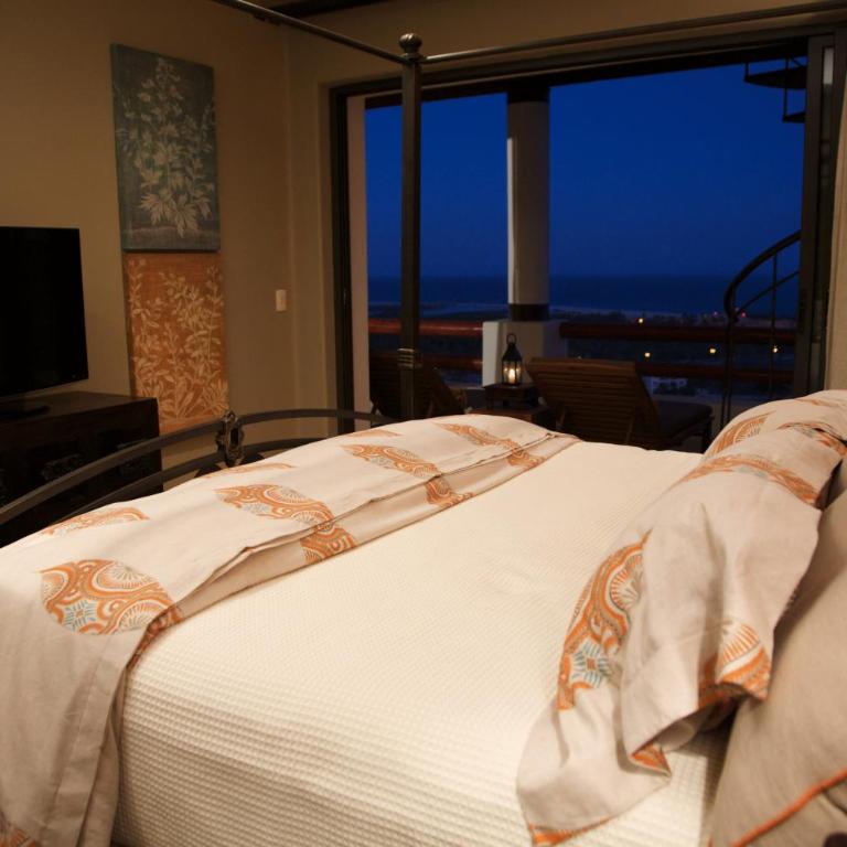 Alegranza Luxury Resort - All Master Suite - Three-Bedroom Villa - 3