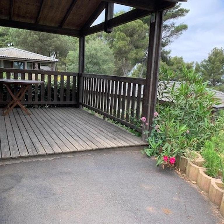 Chalet climatisé pour 6, calme avec piscine et parking - Chalet 2 Chambres - 2