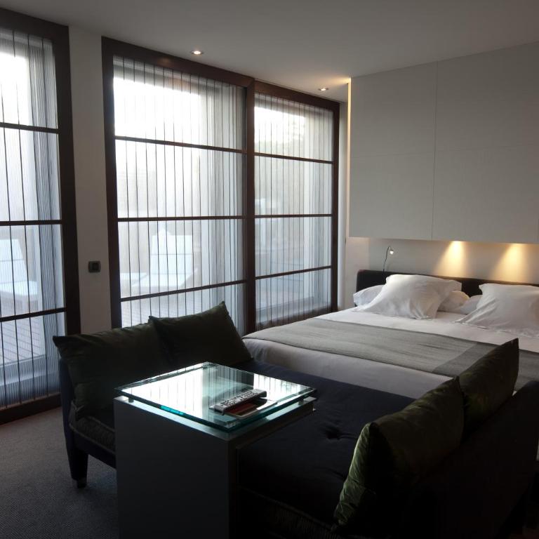 Sixtytwo Hotel - Suite with Terrace - 2