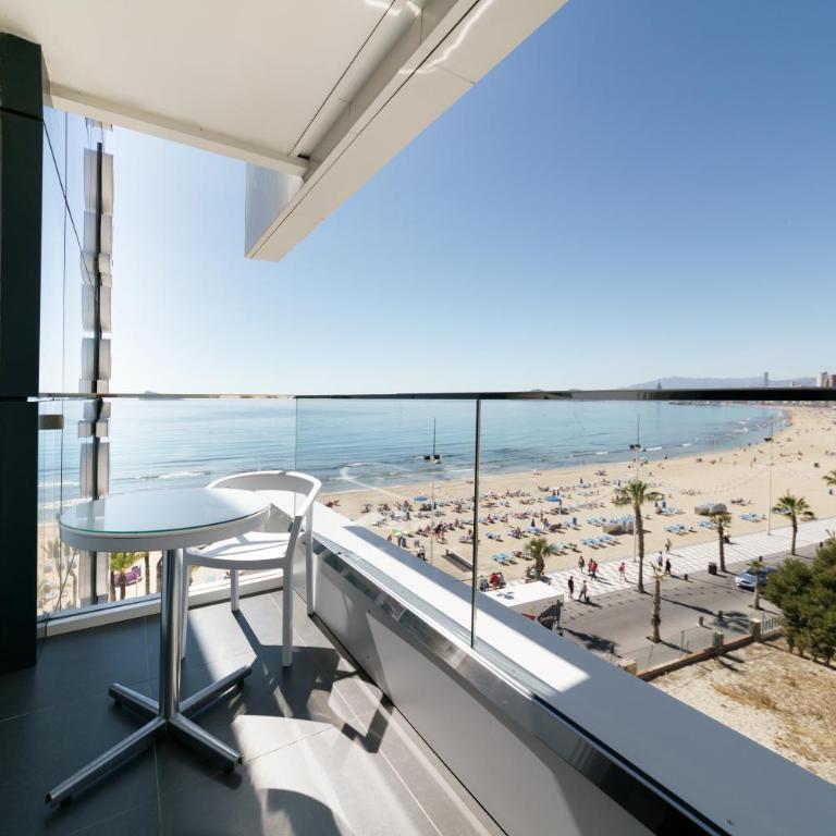 Hotel Brisa - Suite Junior con terraza y vistas al mar - 1 o 2 camas - 1