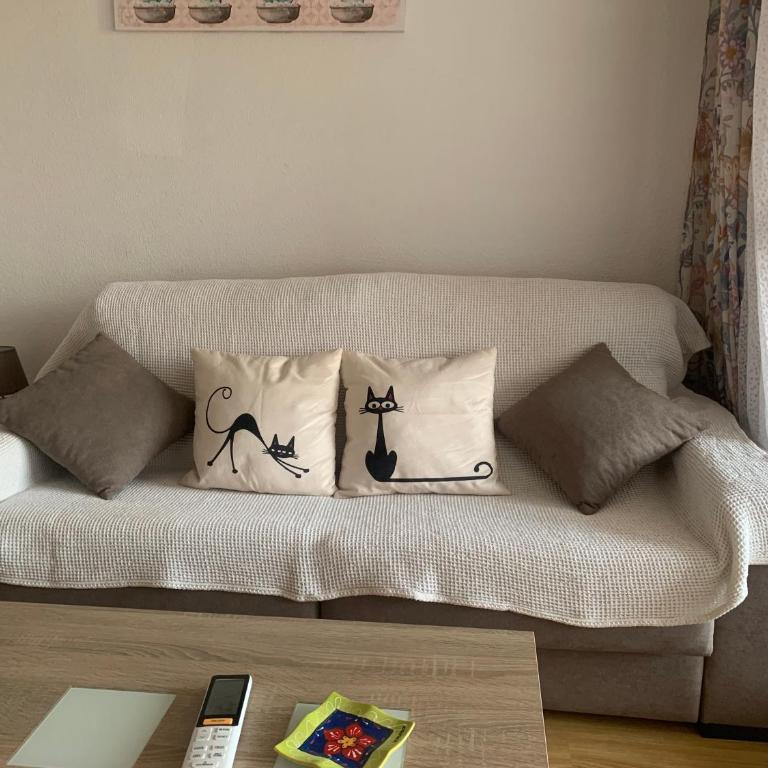 Estudio Roquetas - One-Bedroom Apartment - 8