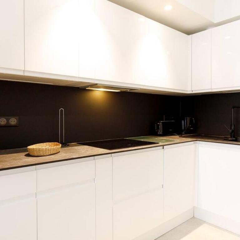 Superb 2 beds 2 baths next to Martinez Hotel - Apartamento - 16