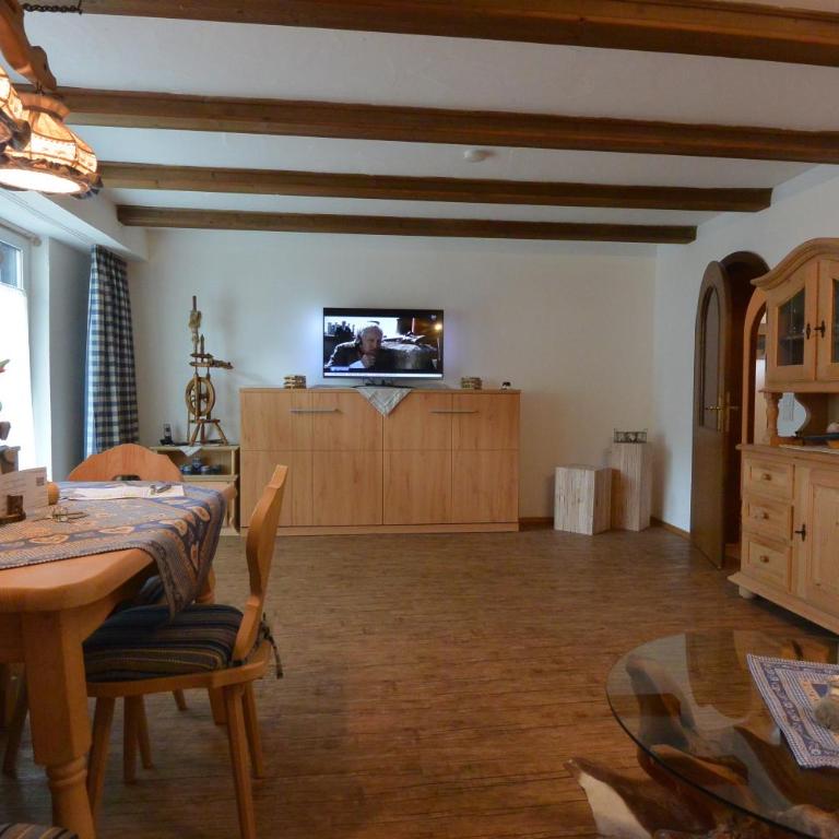 Ferienwohnung Linderspitzblick - Apartment mit 2 Schlafzimmern - 13