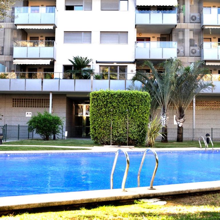 Marina Raset, 3 dormitorios, centro, by Bookindenia - Three-Bedroom Apartment - 3