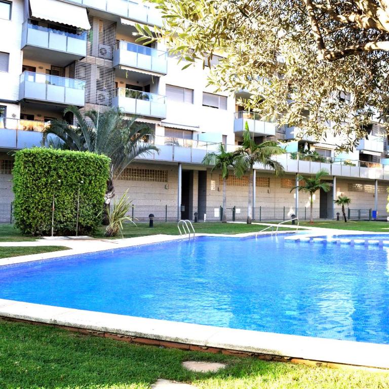 Marina Raset, 3 dormitorios, centro, by Bookindenia - Three-Bedroom Apartment - 5