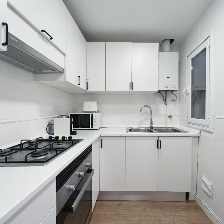 Stay U-nique Apartments Rocafort - Apartamento de 3 dormitorios - 18