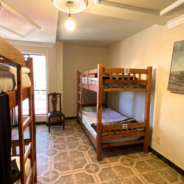 The Rooftop Bolivia - Cama en habitación compartida con 4 camas - 3