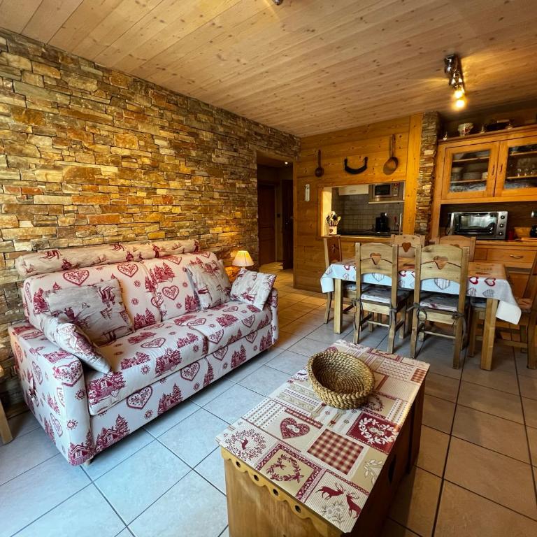 Elan 7 - Appartement 2 chambres - Two-Bedroom Apartment - 3