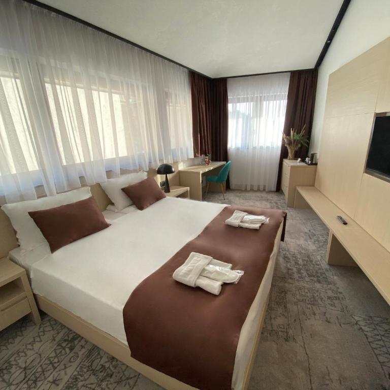 Hotel Boss - Deluks Dvokrevetna Soba sa Bračnim Krevetom/Zasebnim Krevetima - 1