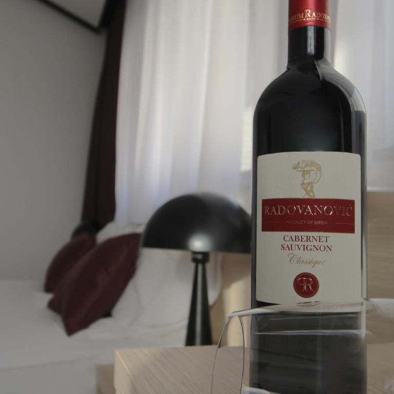 Hotel Boss - Deluks Dvokrevetna Soba sa Bračnim Krevetom/Zasebnim Krevetima - 8