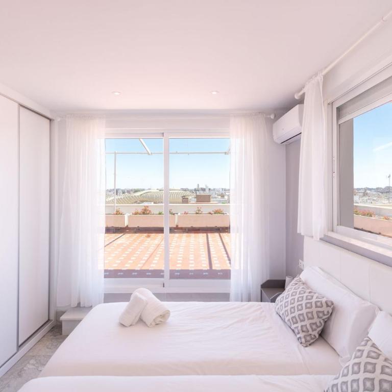 City Center Deluxe Sky View by Valcambre - Apartamento con terraza - 7