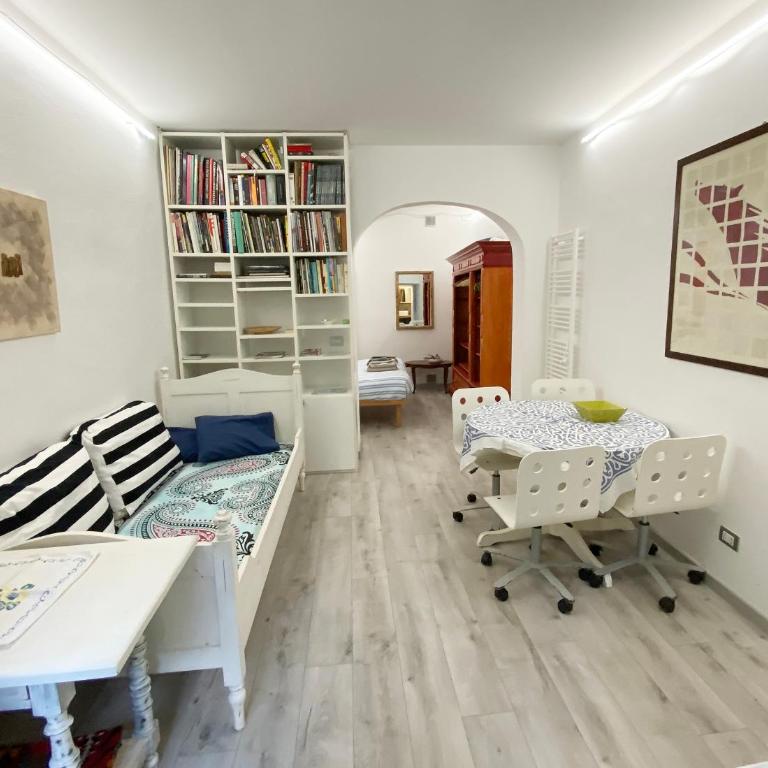 LOFT GARDEN in Bologna's heart OSPEDALE RIZZOLI - Appartamento con Vista Giardino - 5