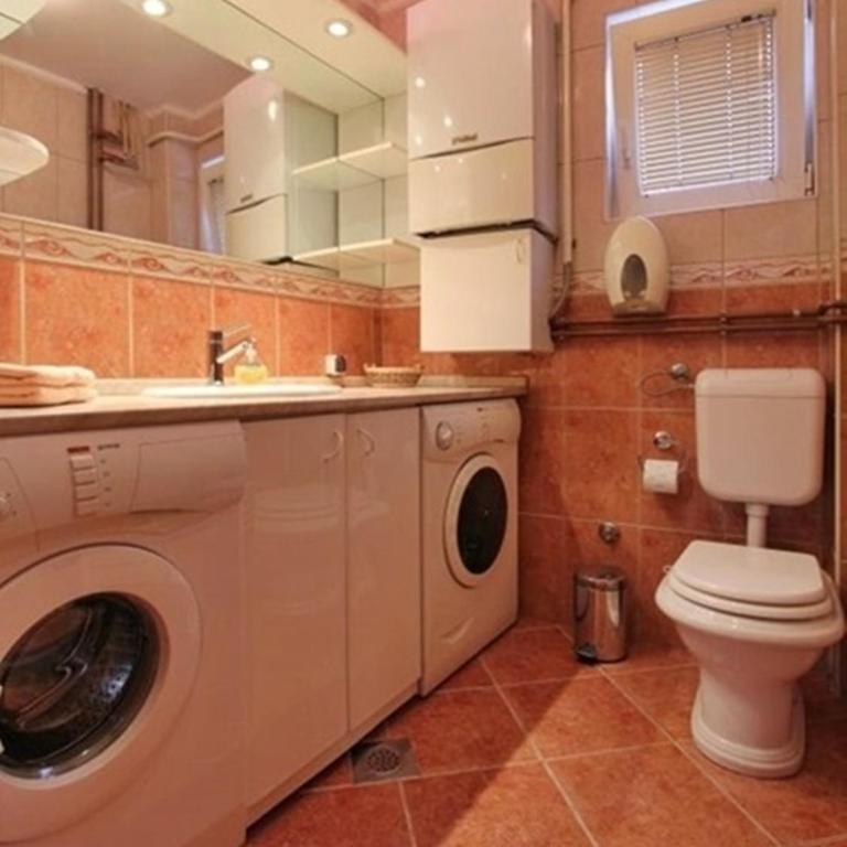 Pupa Apartment 120 m2 Center Sarajevo - Gradska Kuća sa 3 Spavaće Sobe - 19