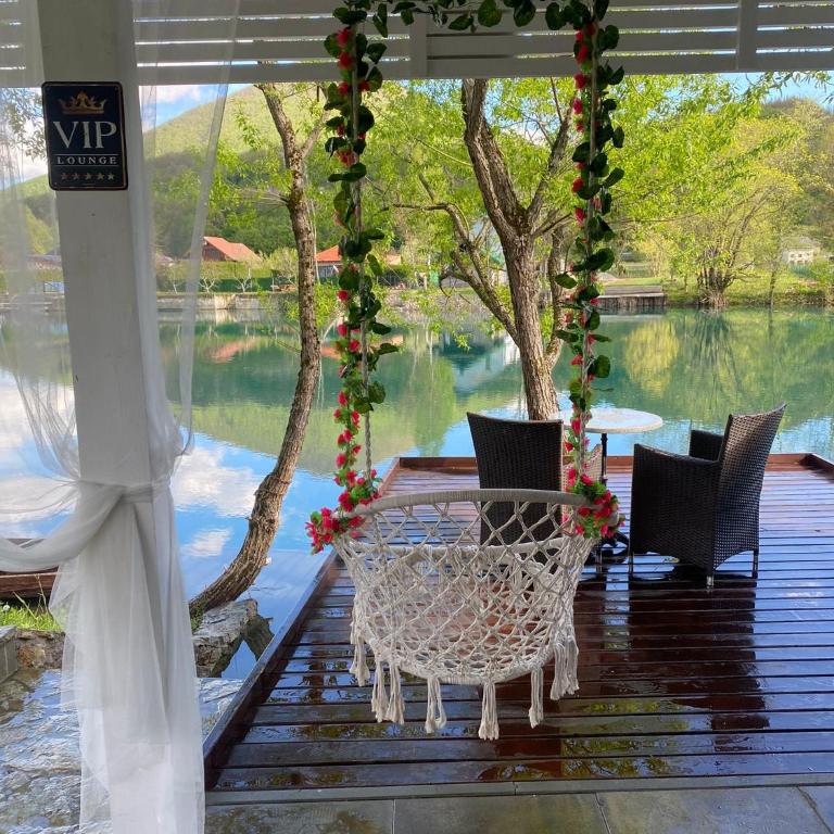 River Luxury House - Three-Bedroom Villa - 1