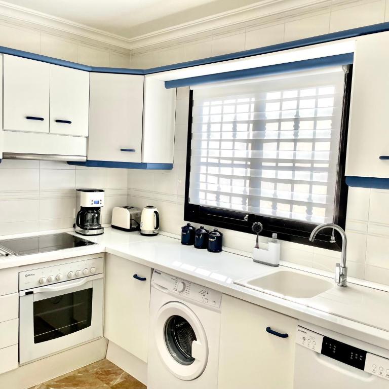 Riviera by the beach 2 bedroom Apartment - Apartamento de 2 dormitorios - 25