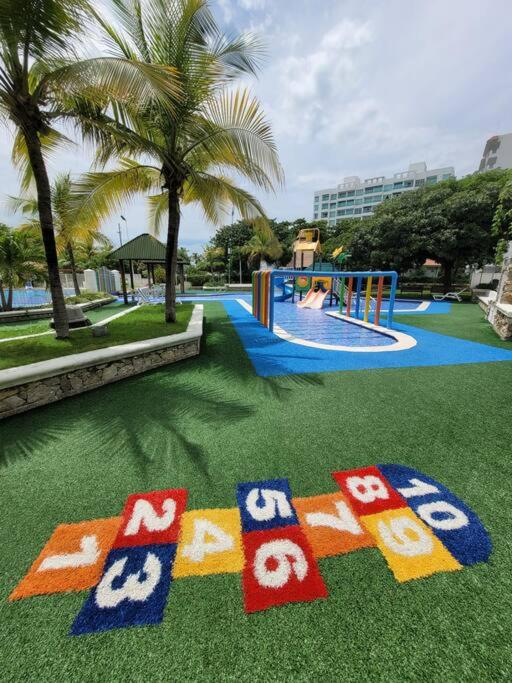 Apartamento duplex frente al mar con playa privada - Apartamento de 3 dormitorios - 40