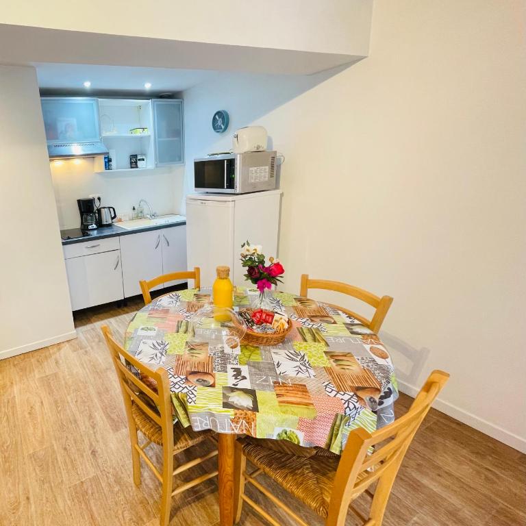 Le Jardin croix Roussien - Appartement - Vue sur Jardin - 17