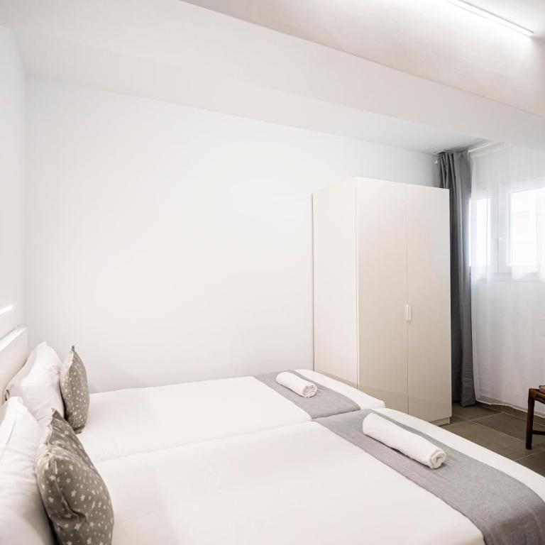 Dobo Madrid ANR2 - Studio - 13