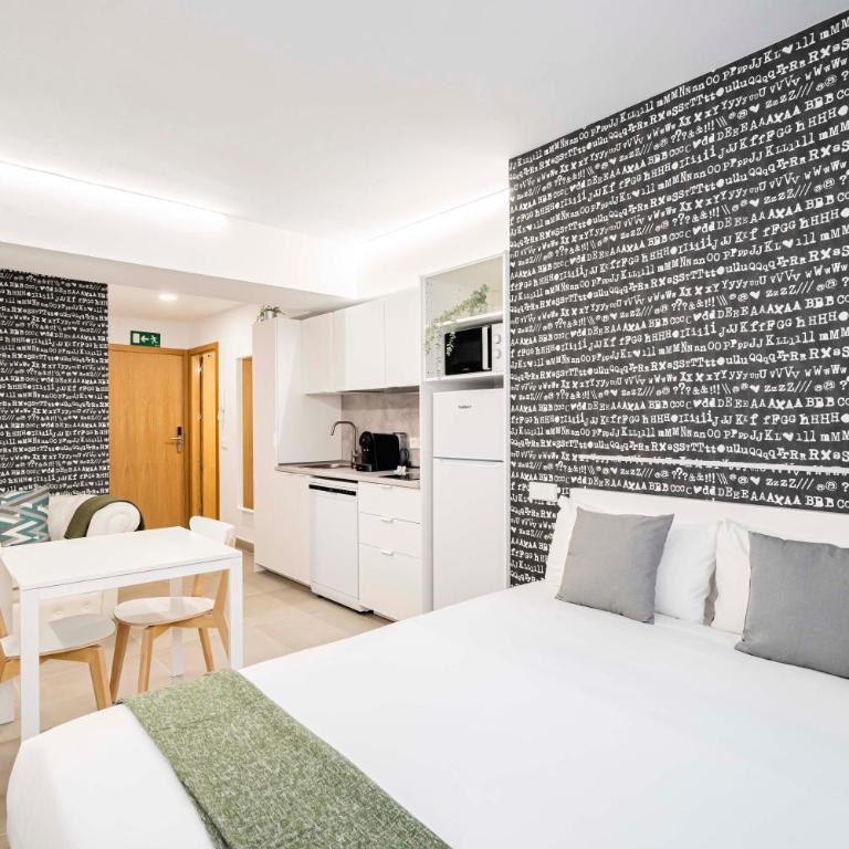 Dobo Madrid ANR2 - Studio - 13