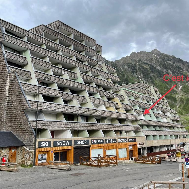 Plein centre station vue imprenable - Studio - Vue sur Montagne - 8