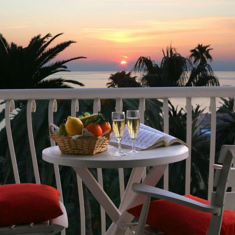 Savoia Apartments - Appartamento con Vista e Balcone - 12
