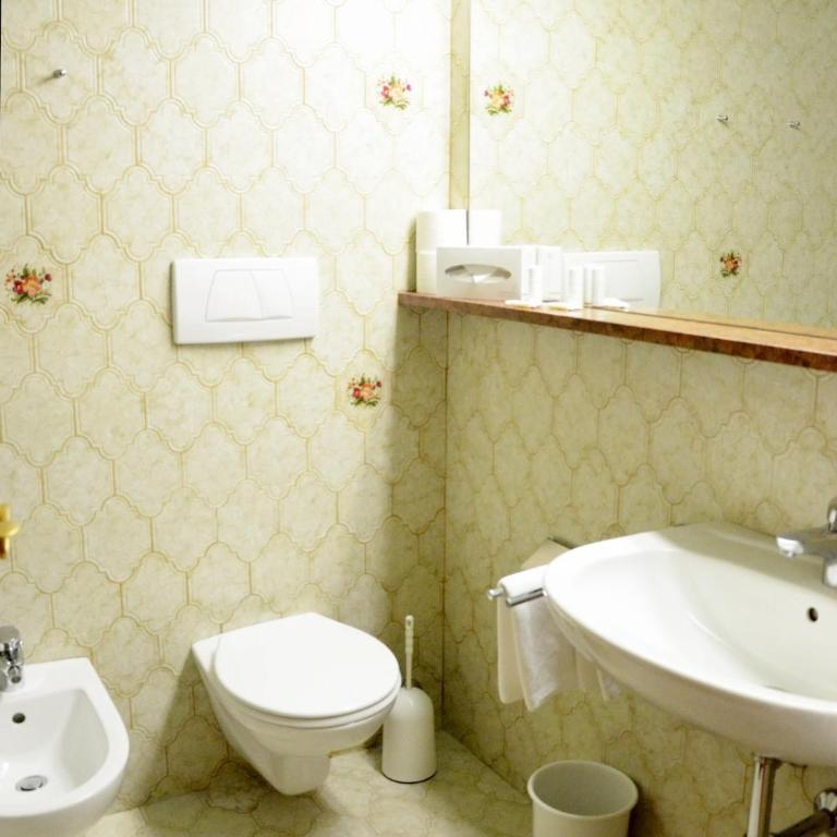 Hotel Hohenstauffen - Doppelzimmer - 26