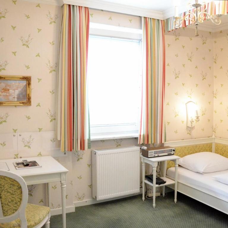 Hotel Hohenstauffen - Einzelzimmer - 1