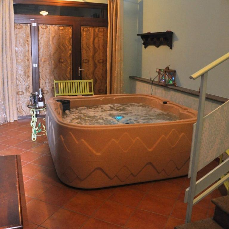 Agriturismo L.B.STUD - Suite con Vasca Idromassaggio - 6