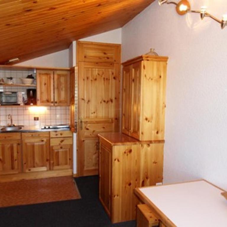 Studio fonctionnel au centre, balcon, 3/4 pers., vue pistes - Studio - 2