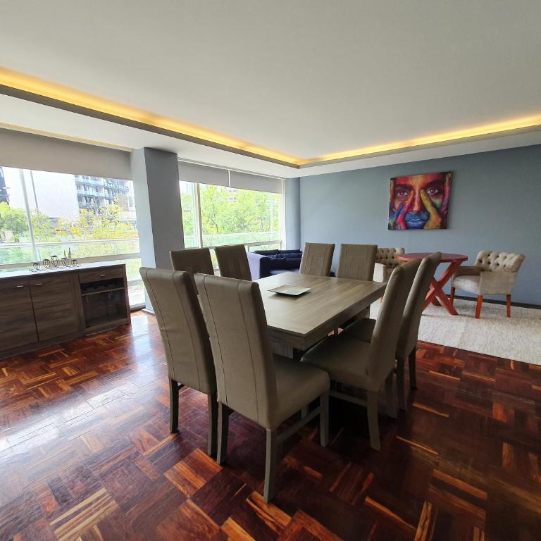 Luxury Apartment Masaryk 4BR - Apartamento - 12