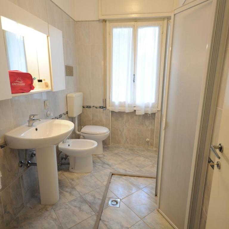 Appartamenti Codan & Fransi - Two-Bedroom Apartment with Balcony - 36