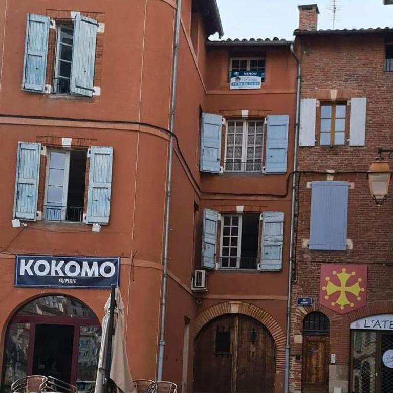 Cadre exceptionnel niché sous les toits dans le quartier historique - Apartment mit 1 Schlafzimmer - 5