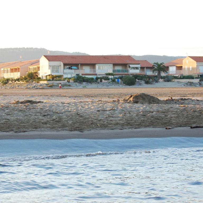 Arcadia Appartement - Vue sur Mer - Chambre Familiale - Vue sur Mer - 9
