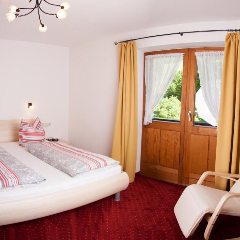 Haus im Kurpark - Apartment 2 mit 1 Schlafzimmer - 3